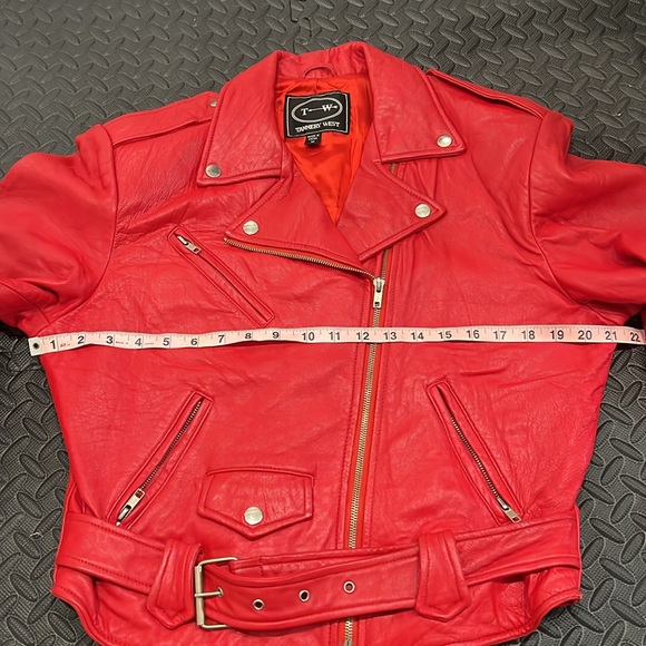 100% Red Leather motorcycle Jacket - Picture 10 of 10